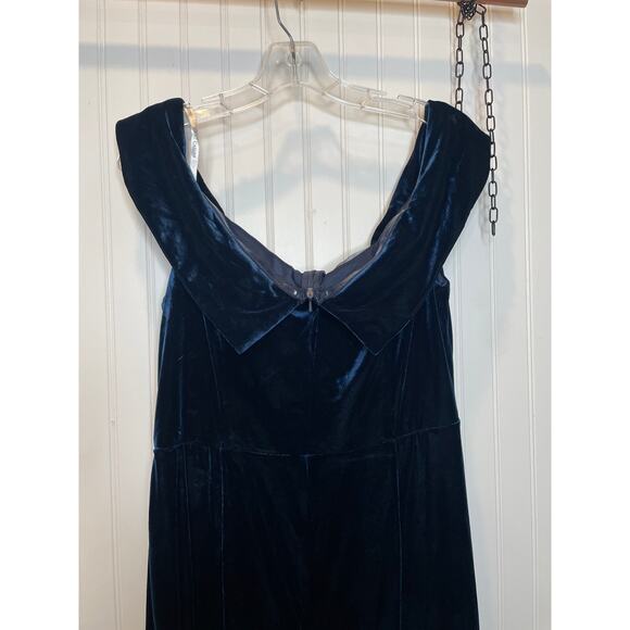 OLEG Cassini Navy Blue Velvet Off-the-Shoulder Sheath Mother of Bride Size 16W - Picture 5 of 9